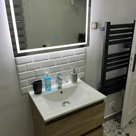 B1 2022 - 10min Paris/expo - 5 Rooms/6 Beds Apartment